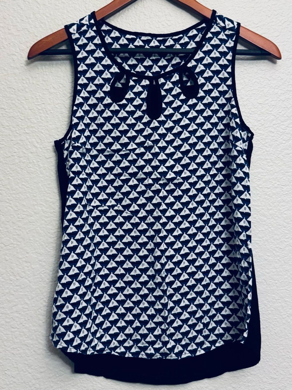 Sailboat Nautical Print Sleeveless Top